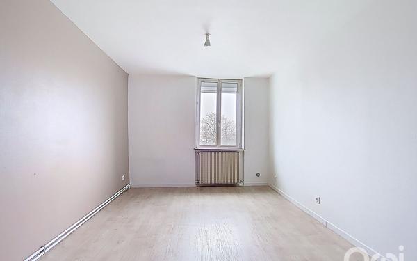 Appartement à vendre    3 pièces • 74 m2 Maxéville