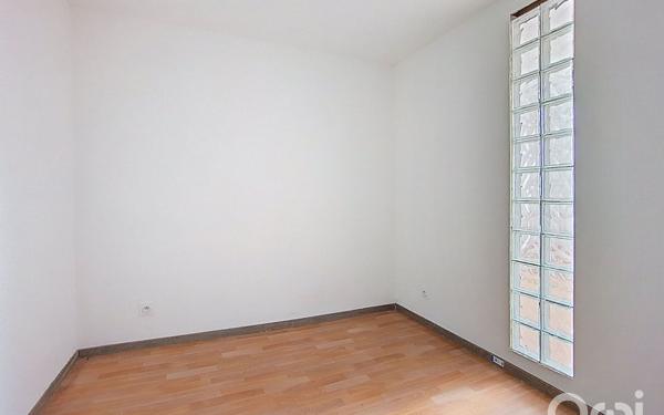 Appartement à vendre    3 pièces • 74 m2 Maxéville