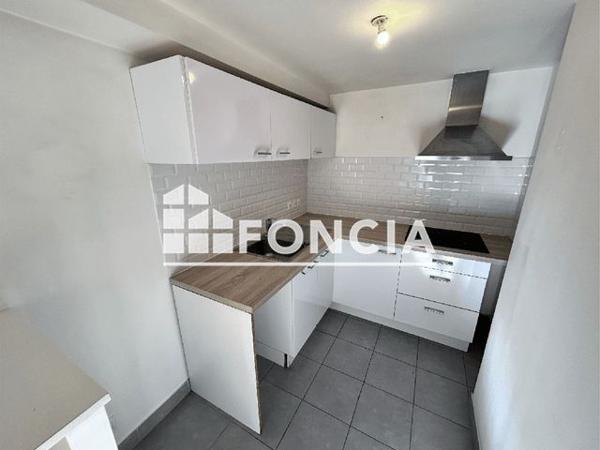 Location Studio 33.35 m² - 24 RUE HERVET Rueil Malmaison 92500