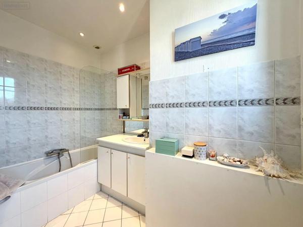 Achat - Appartement Chambéry 73000 4 pièces 136 m 2