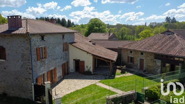 Maison à vendre 6 pièces 165 m² Cussac