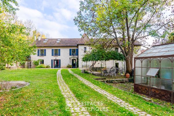 Moulin du XVIIe siècle à Maule
