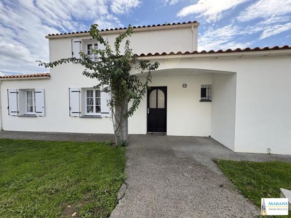 Maison au bord d’une conche – L’Île-d’Elle