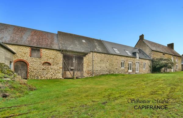Maison rénovée + ancienne maison + (granges, écurie, étable) LES PAS-PONTORSON (50) en Baie du Mont Saint Michel