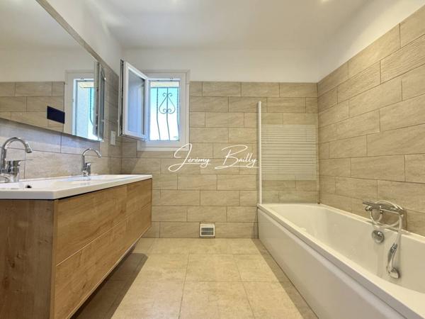 Maison à vendre 6 pièces de 190 m²