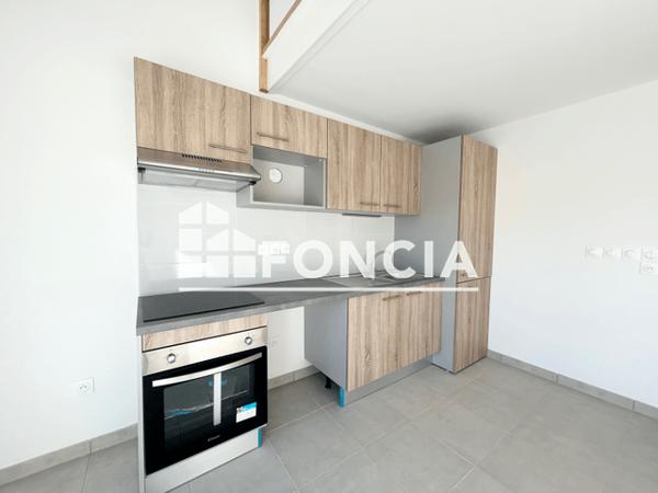 Location Appartement 3 pièces 61.7 m² - 32 ROUTE DE VILLENEUVE Roques 31120