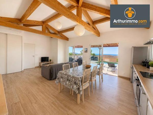 Vente                                                      Villa
                        
                     4 pièces                      100 m2                     à Porto-Vecchio
