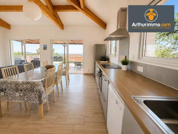 Vente                                                      Villa
                        
                     4 pièces                      100 m2                     à Porto-Vecchio