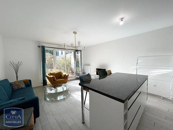 Appartement à louer 3 pièces 59.61m² Villejuif (94800)