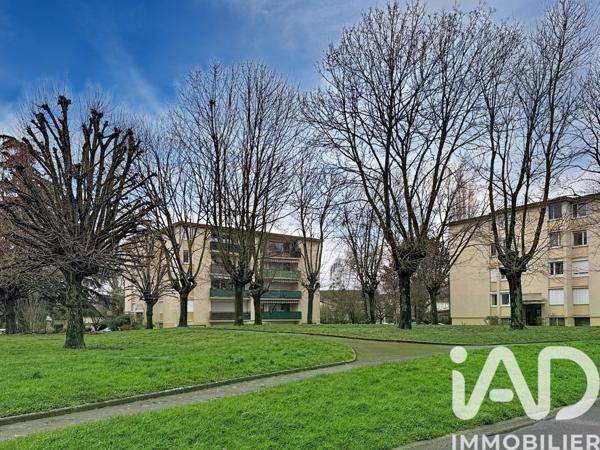 Appartement à vendre 4 pièces 77 m² Ballainvilliers