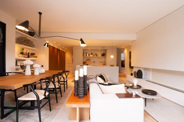 SOUS OFFRE - ARCHITECTURE SUBLIMÉE - 2025 - Appartement de prestige avec jardin et garage - Bordeaux