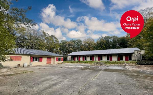 Maison à vendre    15 pièces •  Saint-Amans-Valtoret