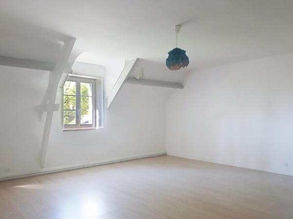 Maison à VIGNEUX-DE-BRETAGNE, 44360 - 8 pièces 295m²