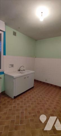 RIEUX - 143/140M - Proche REDON, maison de 2 logements de type 3, d'environ 60 m² chacun, Greni...