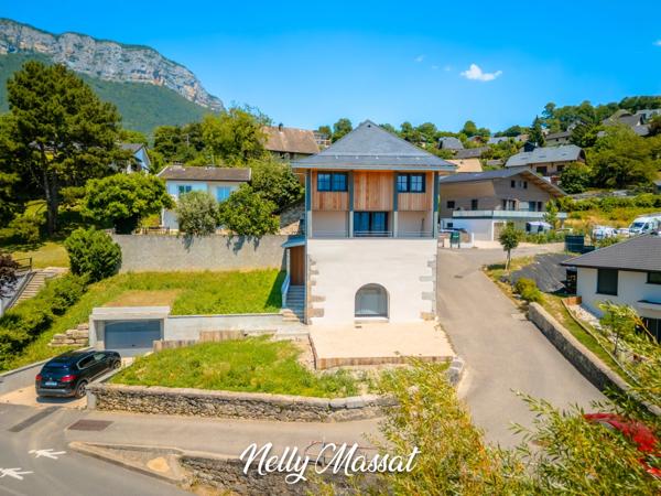 Maison à vendre 4 pièces BARBY (73) - Vue exceptionnelle et rénovation de qualité - Authentique maison de caractère avec jardin et garage