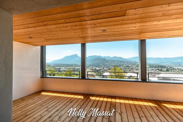 Maison à vendre 4 pièces BARBY (73) - Vue exceptionnelle et rénovation de qualité - Authentique maison de caractère avec jardin et garage