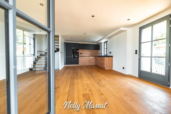 Maison à vendre 4 pièces BARBY (73) - Vue exceptionnelle et rénovation de qualité - Authentique maison de caractère avec jardin et garage