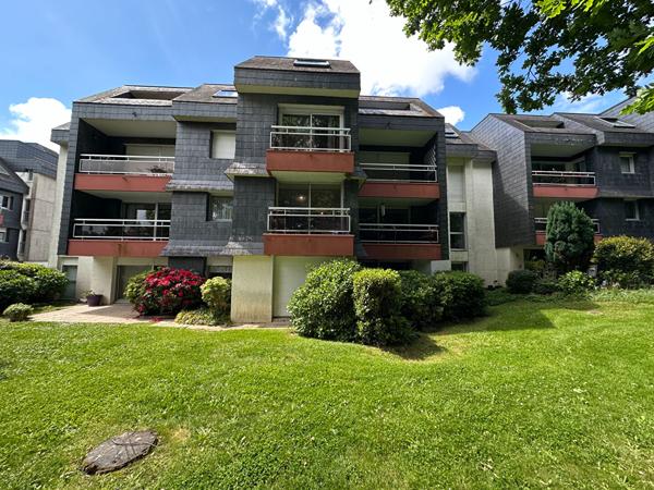 Appartement à vendre à Vannes proche centre 71m² - Parking - Cave