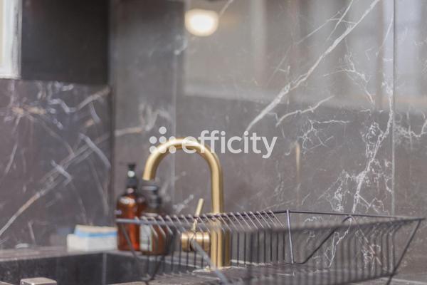 Appartement 4 pièces - 84 m² Bien prestige