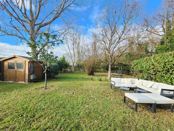 À VENDRE ILE D'OLERON – Maison individuelle coup de cœur 5 pièces 114m² – Terrain clos & terrasse + Garage – 429 450 € FAI