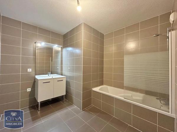 Appartement à louer 3 pièces 66.23m² Villeurbanne (69100)