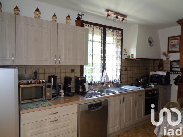 Maison à vendre 8 pièces 200 m² Bussac-sur-Charente