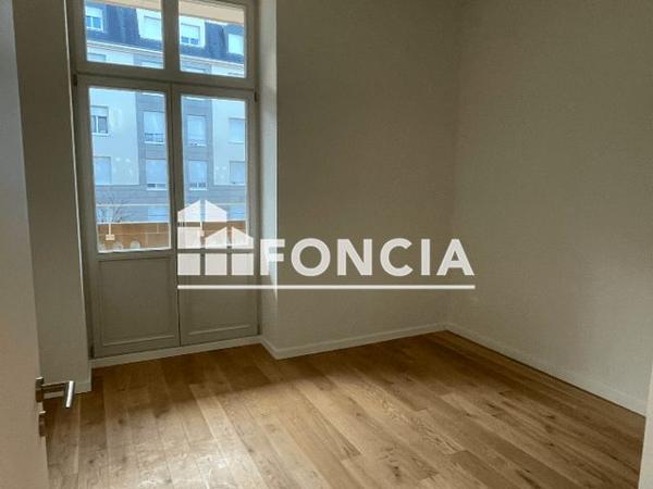 Location Appartement 2 pièces 42.99 m² - 6 RUE SIMONIS Strasbourg 67100