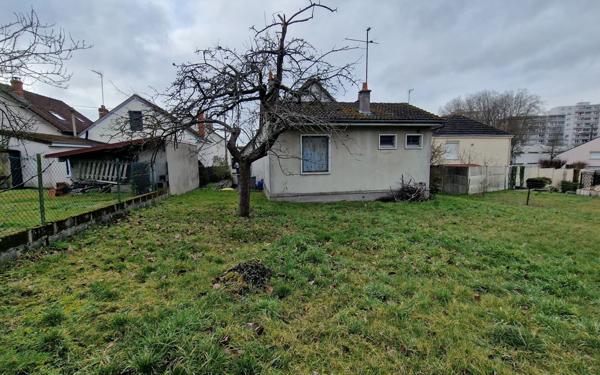 Maison à vendre    5 pièces • 170 m2 Fleury-les-Aubrais