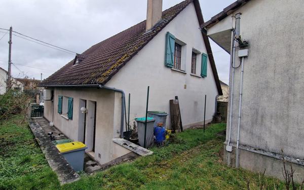 Maison à vendre    5 pièces • 170 m2 Fleury-les-Aubrais