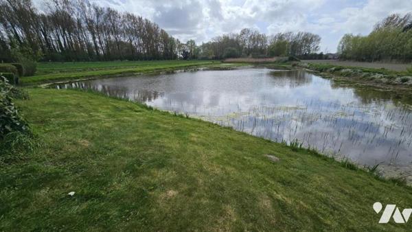 EN EXCLUSIVITE, superbe hutte de chasse