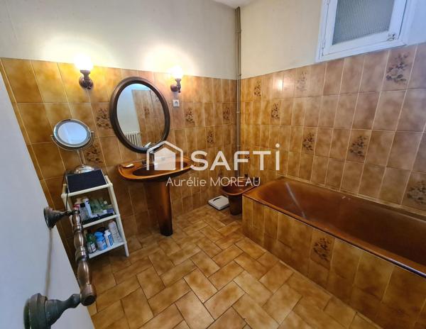 Maison à rénover 3 chambres garage 70m² Bassens