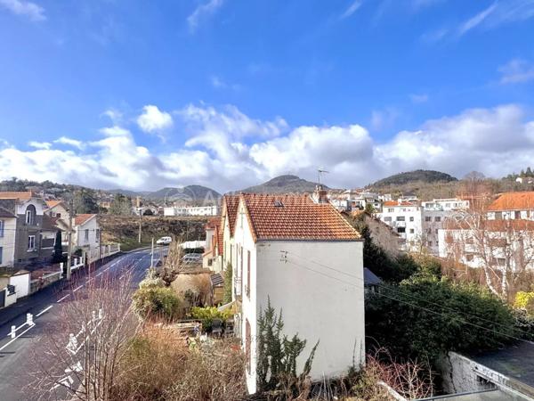 Vente Appartement 3 pièces 58 m2 à Clermont-Ferrand
