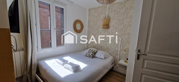maison atypique en bonne état de 42m², 2 chambres, 2 salles d'eau, 2 toilettes,