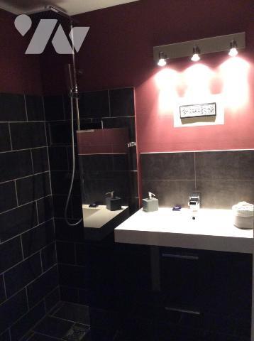 A VENDRE APPARTEMENT TYPE II LOGGIA STATIONNEMENT PRIVATIF CAVES