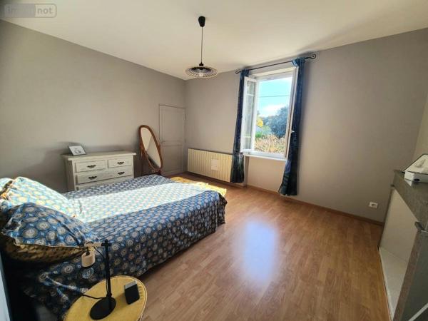 Maison à vendre à Pierrelatte dans la Drôme (26700), ref : 26060-807