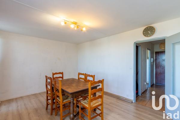 Appartement à vendre 3 pièces 69 m² Élancourt