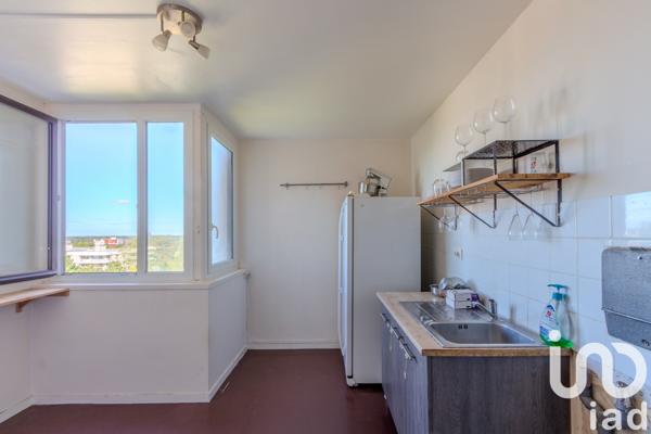 Appartement à vendre 3 pièces 69 m² Élancourt