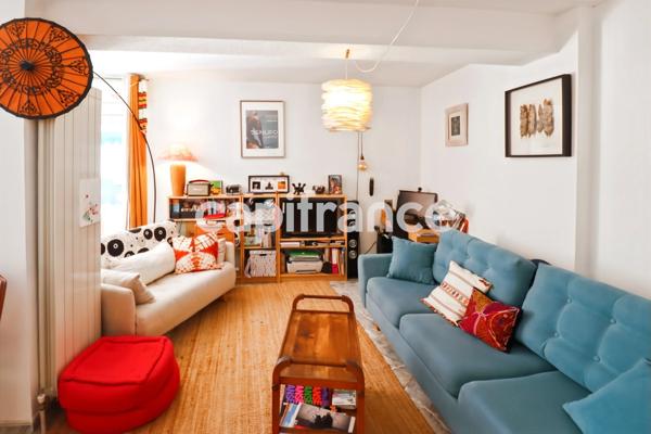 HERAULT (34) LA GRANDE−MOTTE (34280) à vendre Appartement 3 pièces de 91 m 2 et terrasse de 120 m 2 + garage.