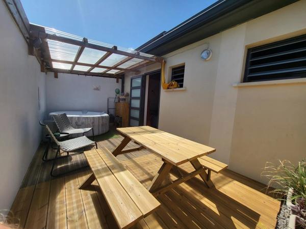 Villa familiale avec piscine et potentiel locatif – Mont Vert, Saint-Pierre