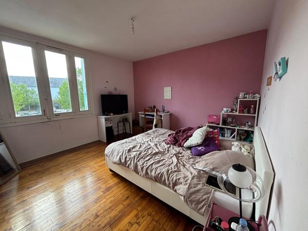 Immeuble à PLEUCADEUC, 56140 - 160m²