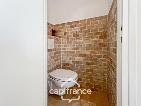 Appartement à vendre 3 pièces HYERES (83) Appartement T3 rénové - Quartier Riondet – Terrasse, balcon, cave – Tout à pied