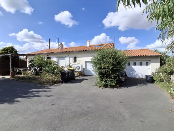 Pavillon de plain-pied, quartier calme
