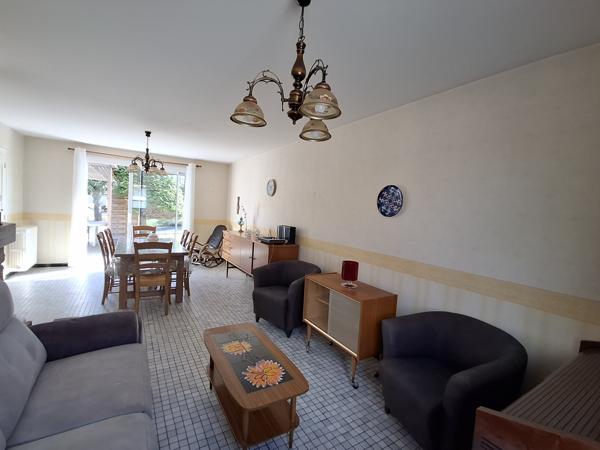 Pavillon de plain-pied, quartier calme