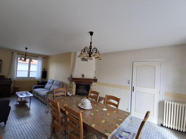 Pavillon de plain-pied, quartier calme