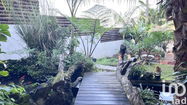 Maison à vendre 8 pièces 263 m² Le Tampon