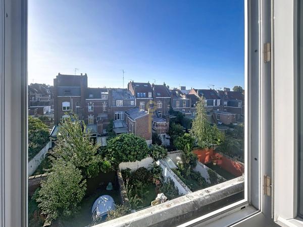 Appartement lumineux cormontaigne