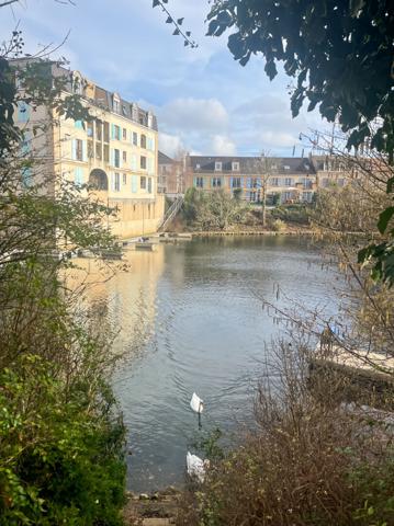 Maison d'exception 214m² ? 5 ch ? Ponton privé ? Port Cergy