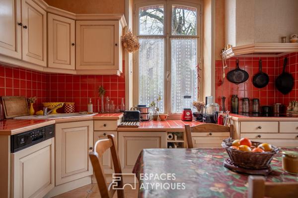 Clisson, Maison de maître du XIXe et panorama médiéval