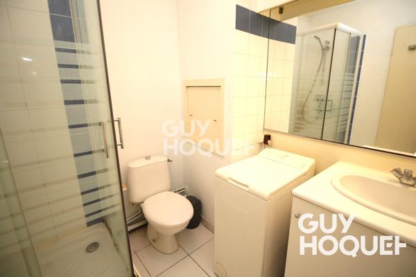 A louer - Studio meublé avec balcon et vue Marina ? Location de septembre à juin