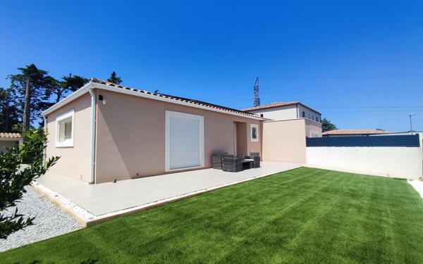 Maison à vendre    6 pièces •  Narbonne